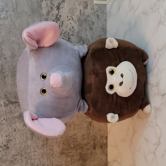 Circus Circus Cube Square Monkey Plush Stuffed animal - Picture 7 of 8